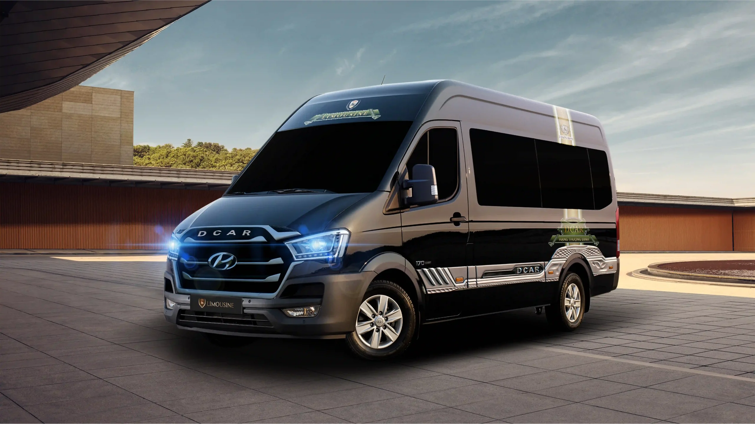 Thuê Xe Dịch Vụ Limousin Sang Trọng Đẳng Cấp - Cậu Ba Travel